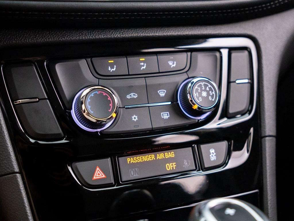 Used 2019 Ebony Twilight Metallic Buick Preferred image 24