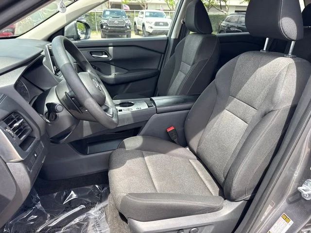 Used 2024 Gray Nissan SV image 11
