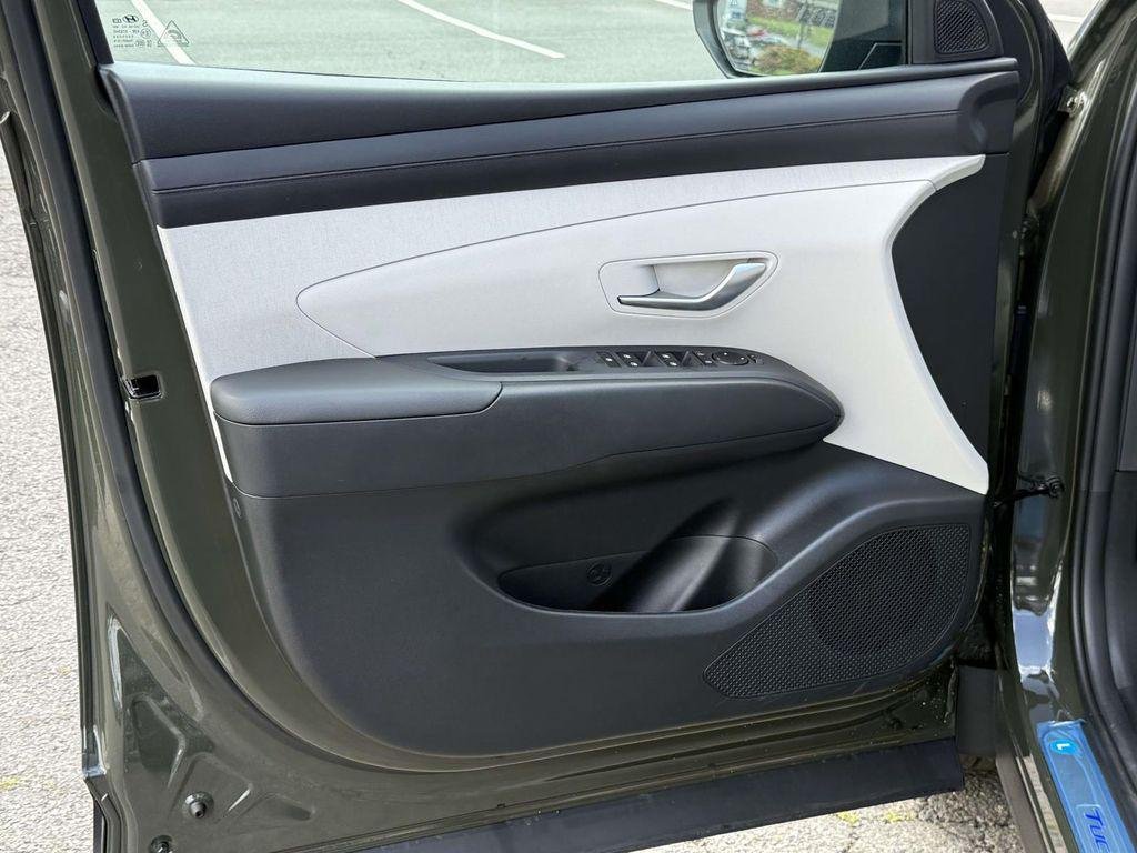 New 2026 Rockwood Green Hyundai SEL Premium AWD image 30
