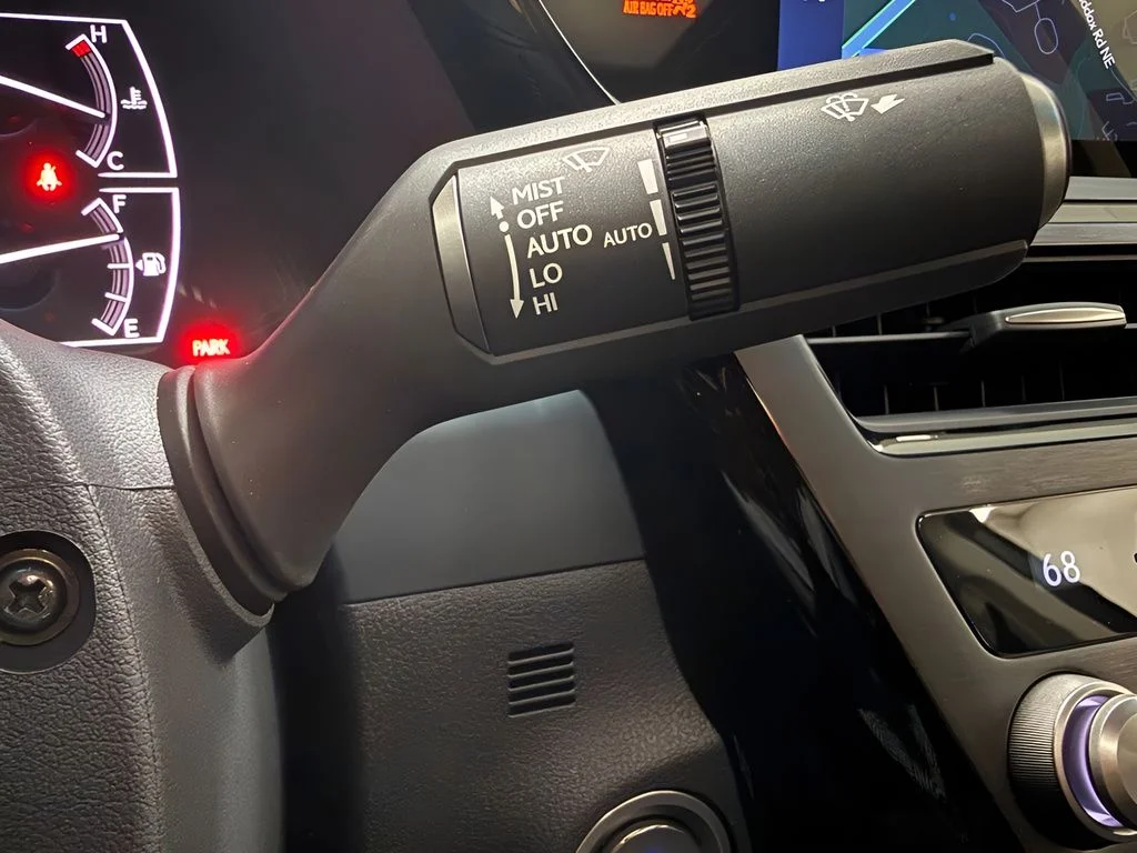 Used 2025 Silver Lexus 350 image 21