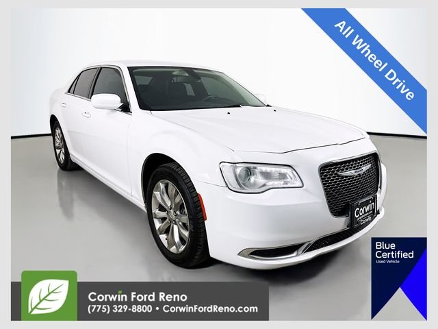 2022 Chrysler 300 Touring