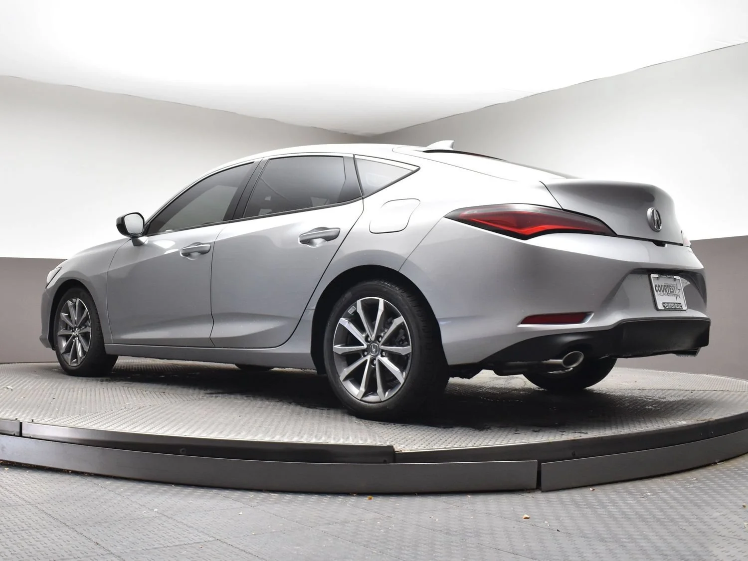 New 2026 Solar Silver Metallic Acura INTEGRA image 32