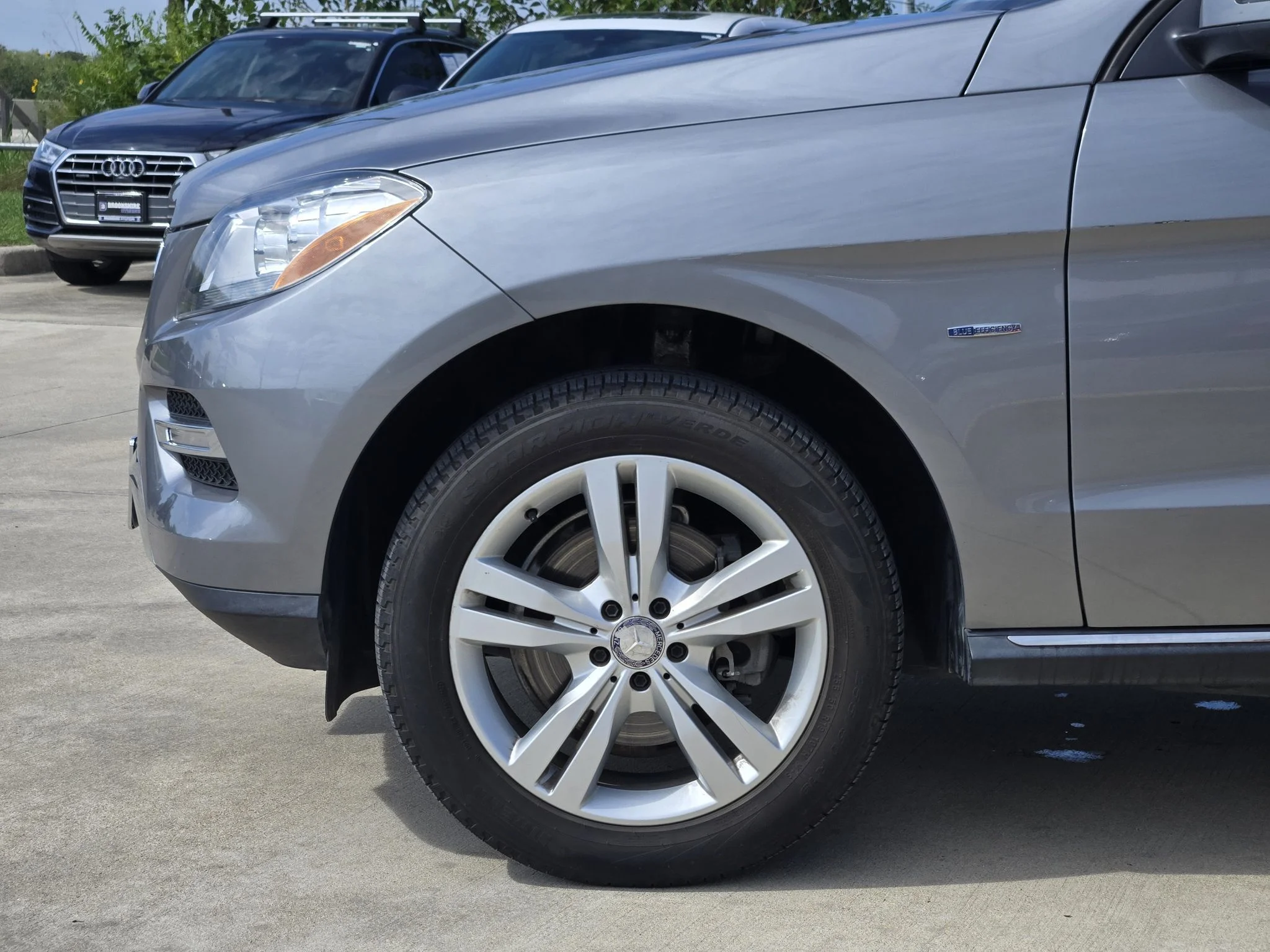 Used 2012 Palladium Silver Metallic Mercedes-Benz ML350 BlueTEC® image 9