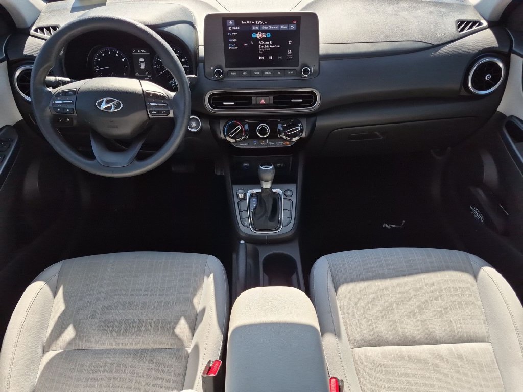 Used 2023 Black Hyundai SEL image 22