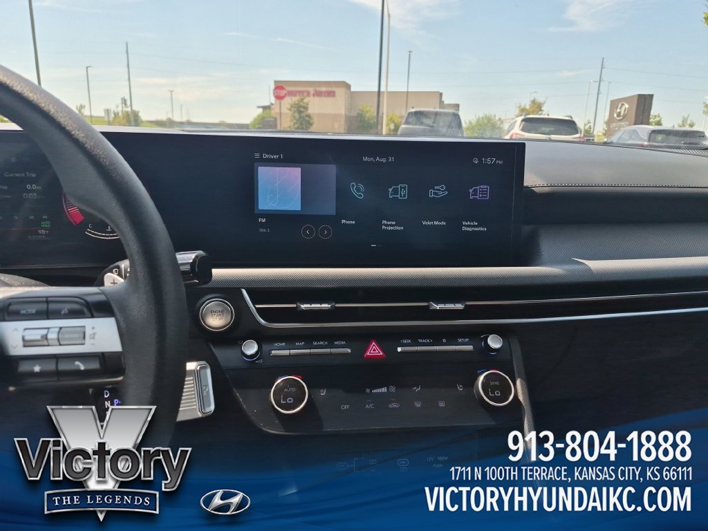 Certified Used 2025 Silver Hyundai SEL image 12