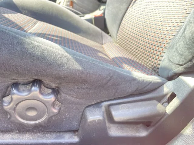 Used 2004 Red Mitsubishi Ralliart image 12