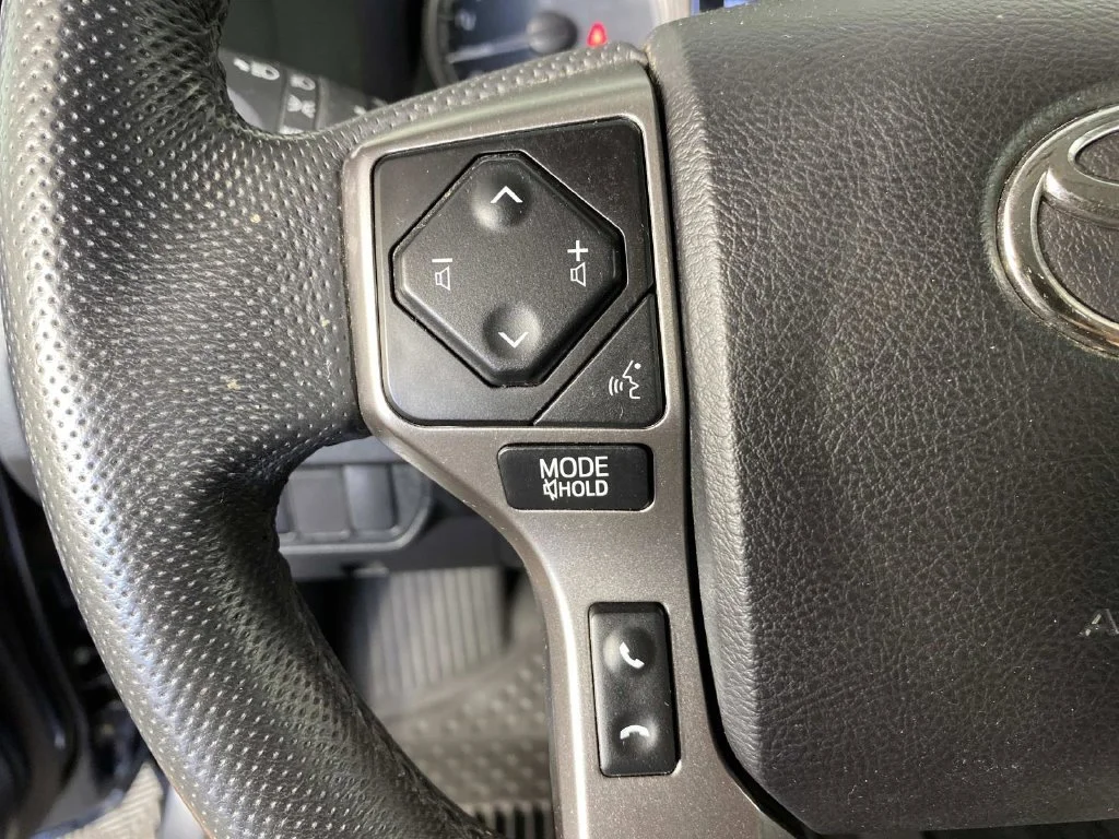 Used 2022 Magnetic Gray Metallic Toyota SR5 image 15