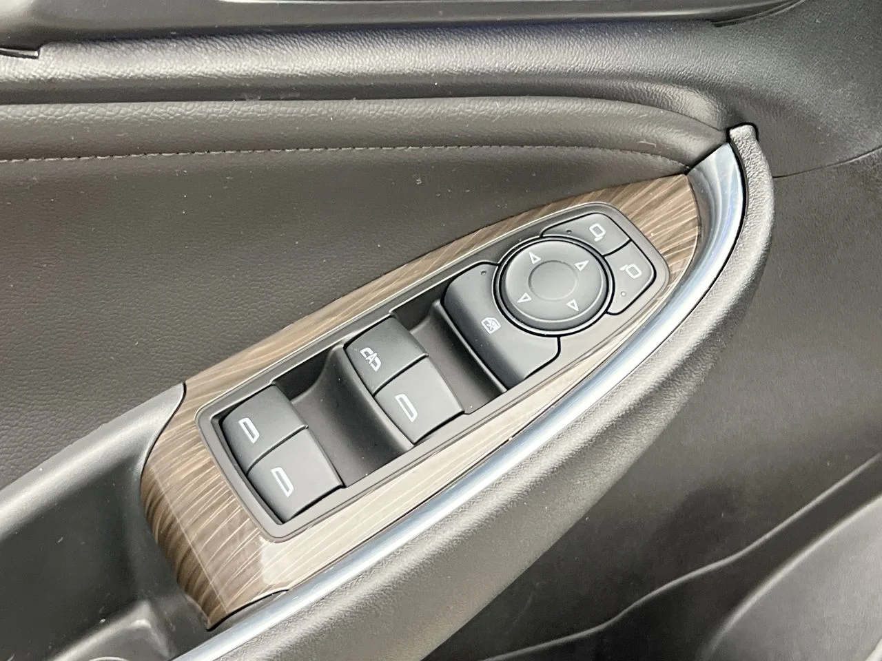 Certified Used 2024 White Chevrolet LT image 23