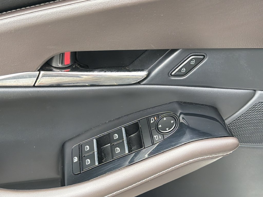 2022 Mazda CX-30 Premium - Photo 23