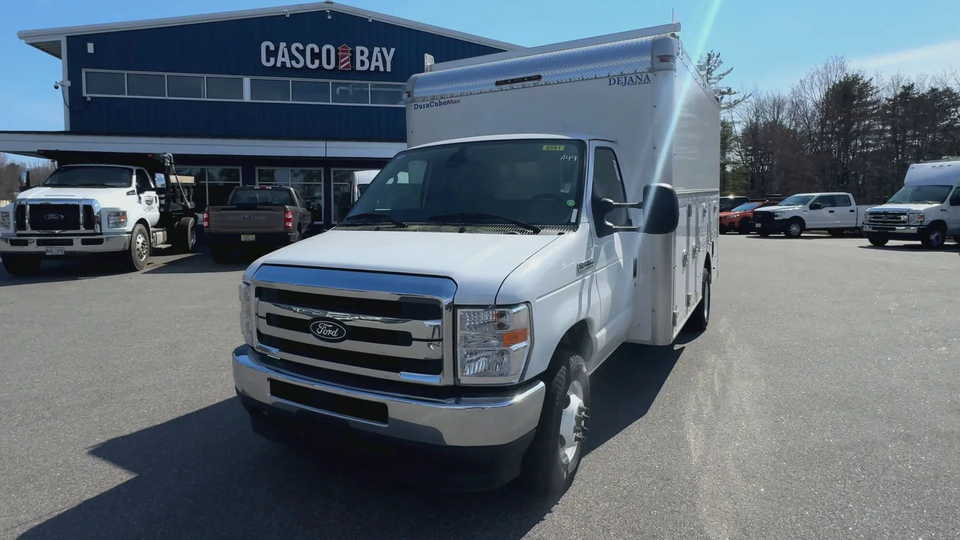 2026 Ford E-Series Cutaway Base - Photo 16