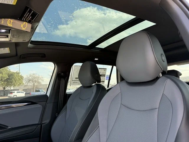 New 2026 White Volkswagen 2.0T SE R-Line Black image 16