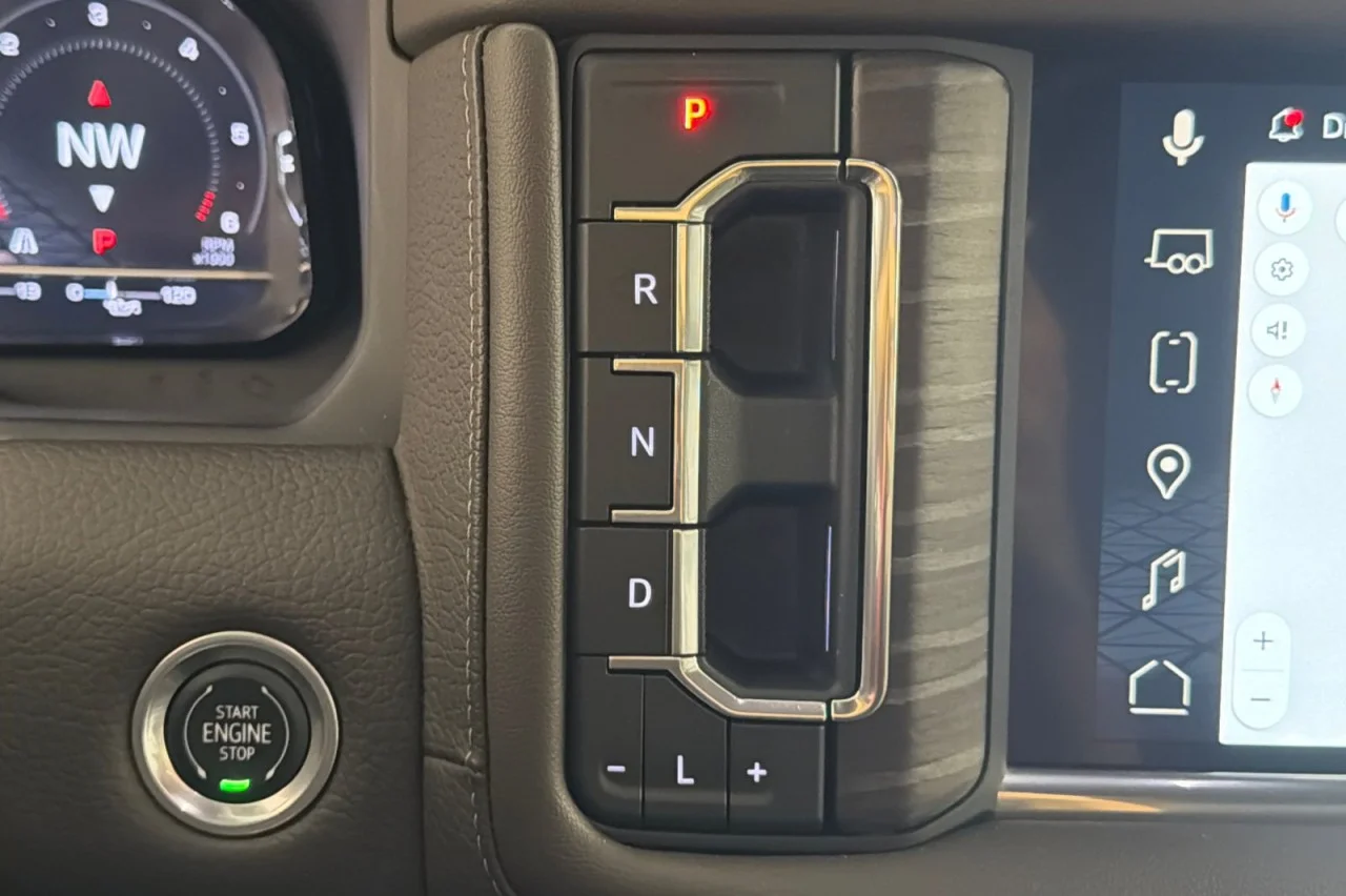 Used 2023 MIDNIGHT BLUE GMC Denali image 20