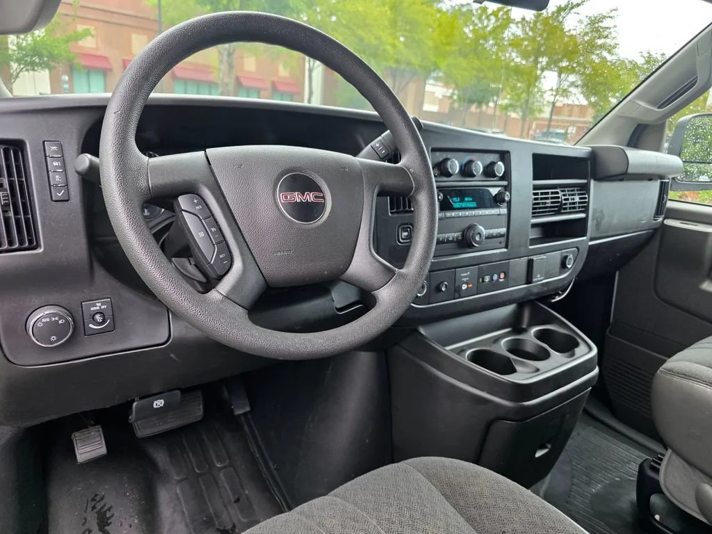 Used 2024 Summit White GMC Work Van image 11
