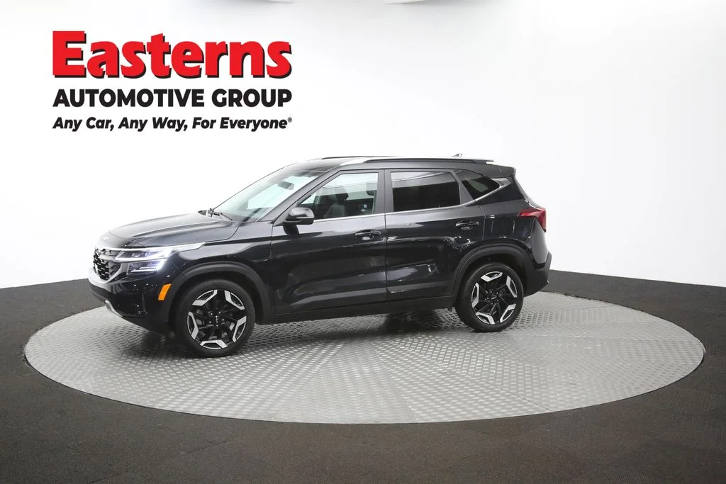 Used 2024 Black Kia SX image 56