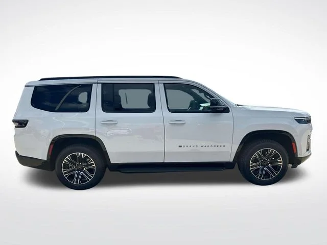 New 2026 White Jeep  image 9