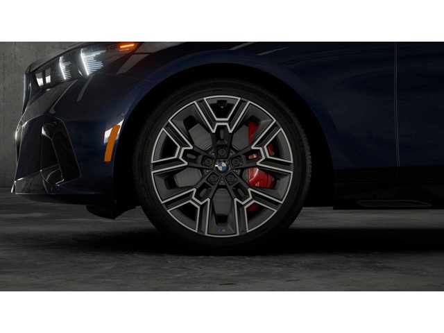 New 2027 Carbon Black Metallic BMW 540i xDrive image 7