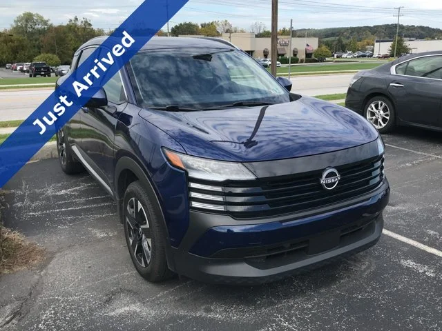 2025 Nissan Kicks SV AWD