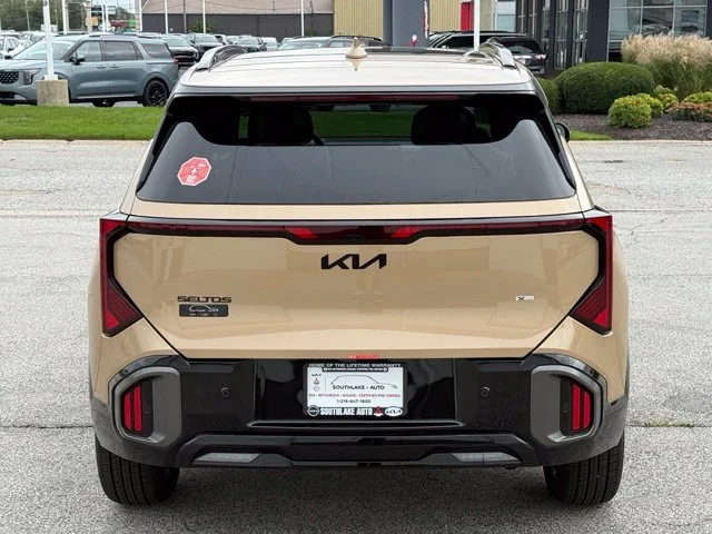 New 2027 Brown Kia X-Line S image 6