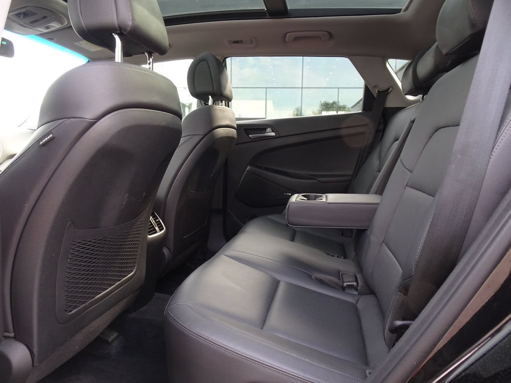 Used 2017 Ash Black Hyundai Limited image 15