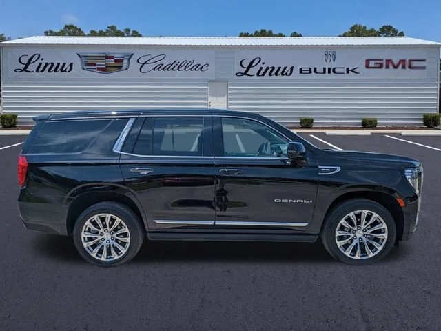 Used 2023 Onyx Black GMC Denali image 3