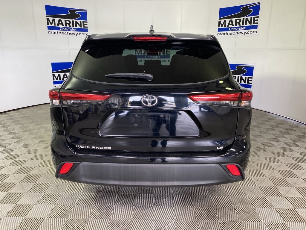 Used 2023 Black Toyota LE image 17