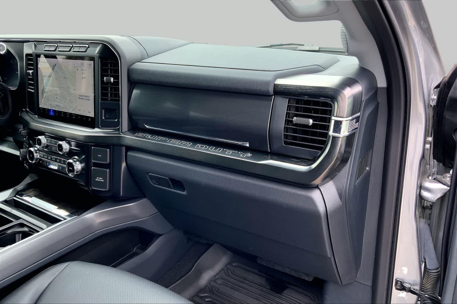 Used 2024 Iconic Silver Metallic Ford F-250 Pickup LARIAT image 19