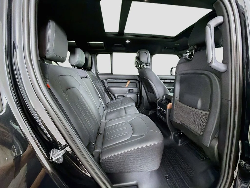 Certified Used 2023 Black Land Rover X image 30