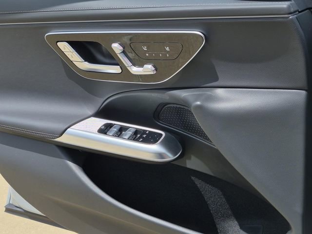 New 2026 MANUFAKTUR Alpine Grey Mercedes-Benz E 350 image 52