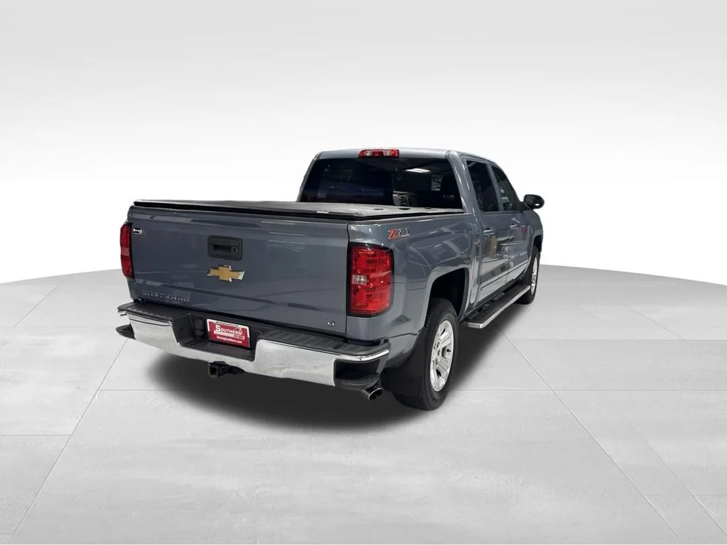 Used 2015 Gray Chevrolet LT image 5