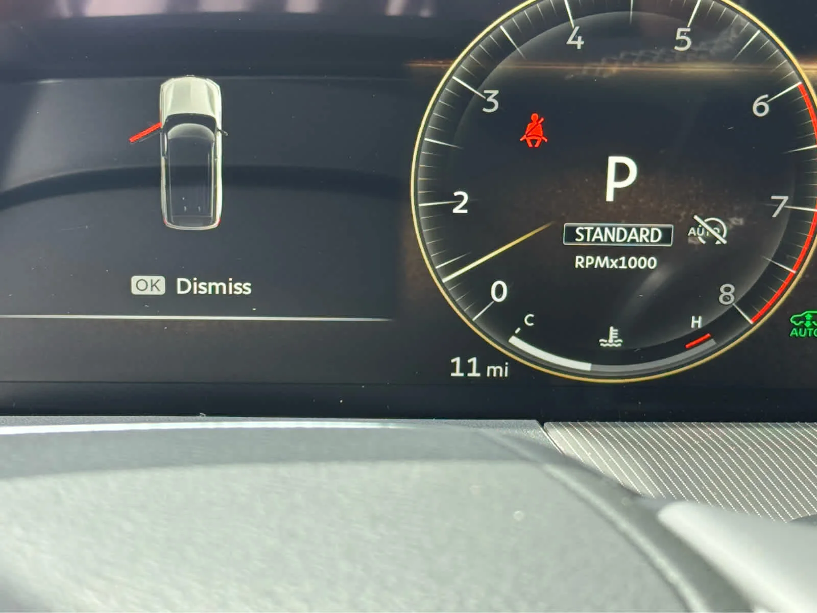 New 2027 RADIANT WHITE INFINITI Luxe 2WD image 10