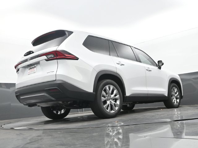 New 2026 Wind Chill Pearl Toyota Limited image 27