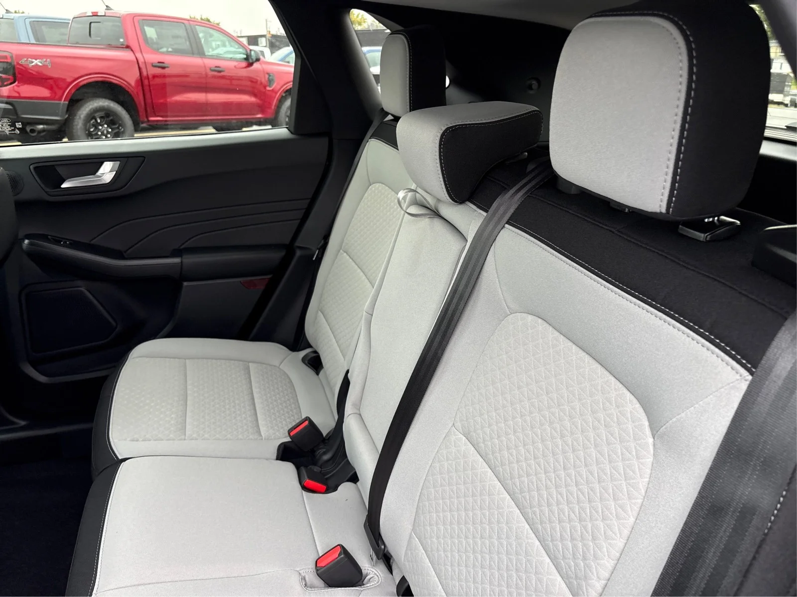New 2026 CARBONIZED GRAY METALLIC Ford Active image 10