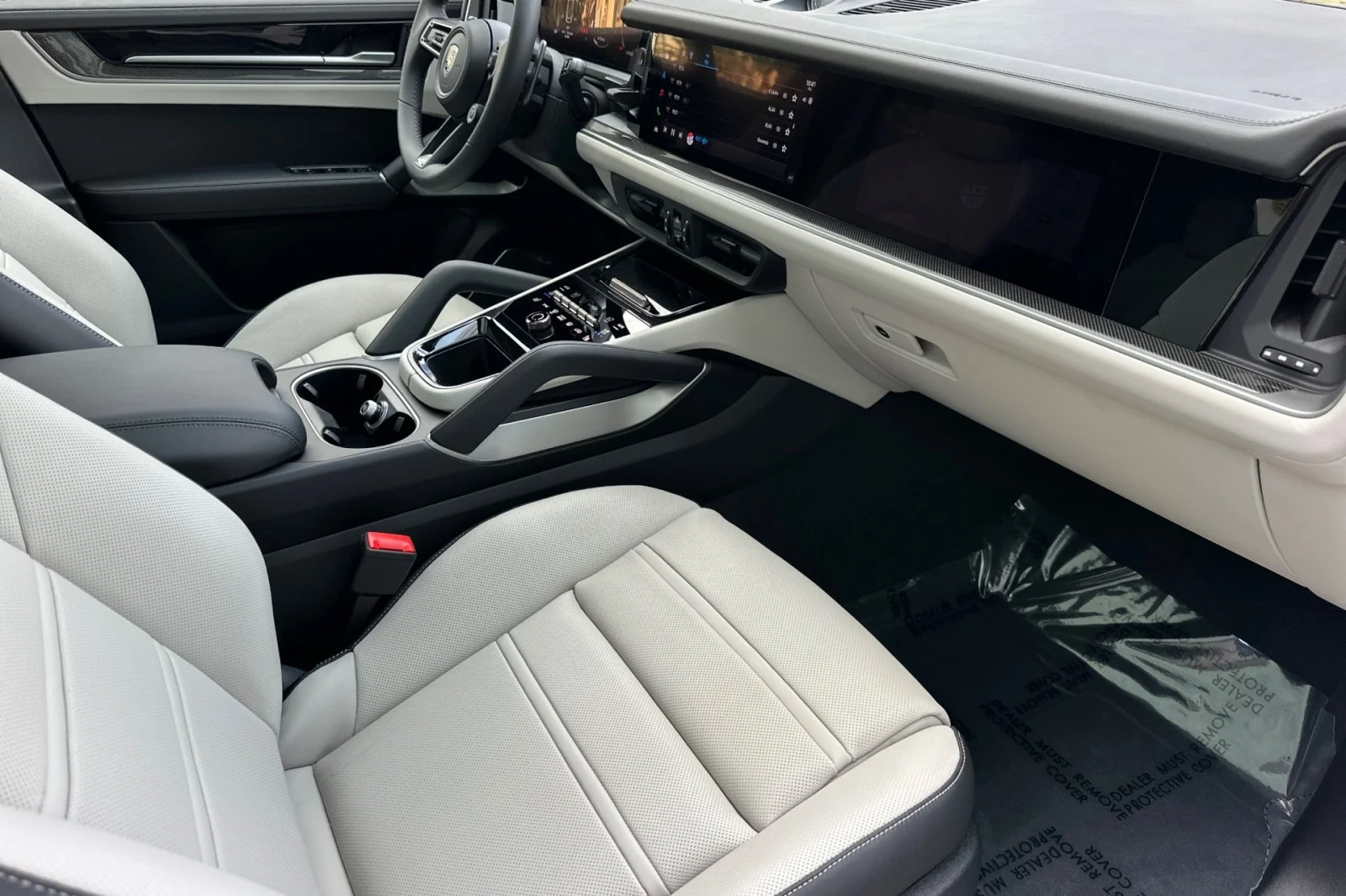 2026 Porsche Cayenne Coup Turbo E-Hybrid - Photo 16