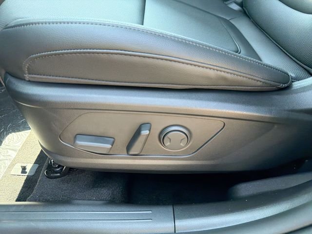 New 2026 Black Hyundai SEL Plus AWD image 42