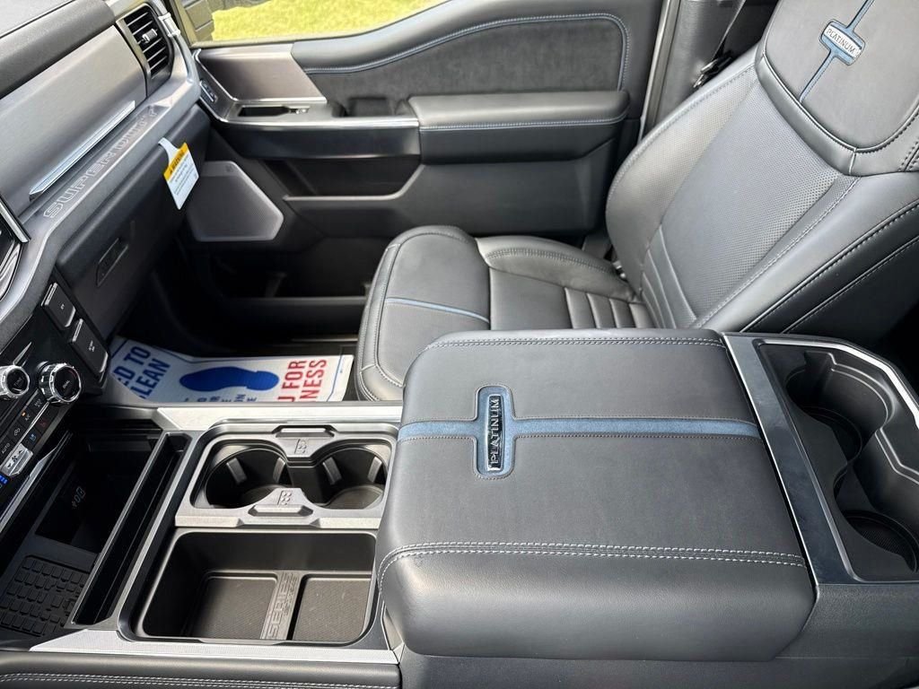 New 2026 Star White Metallic Tri-Coat Ford F-250® Platinum® image 39
