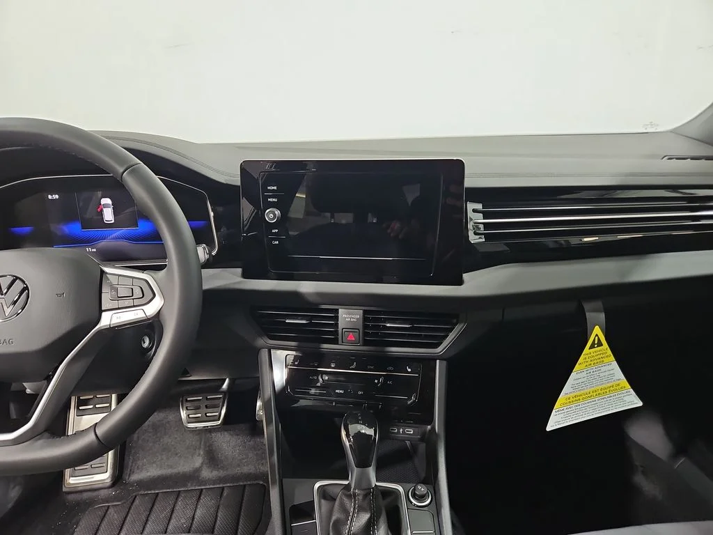 2026 Volkswagen Jetta Sport - Photo 18