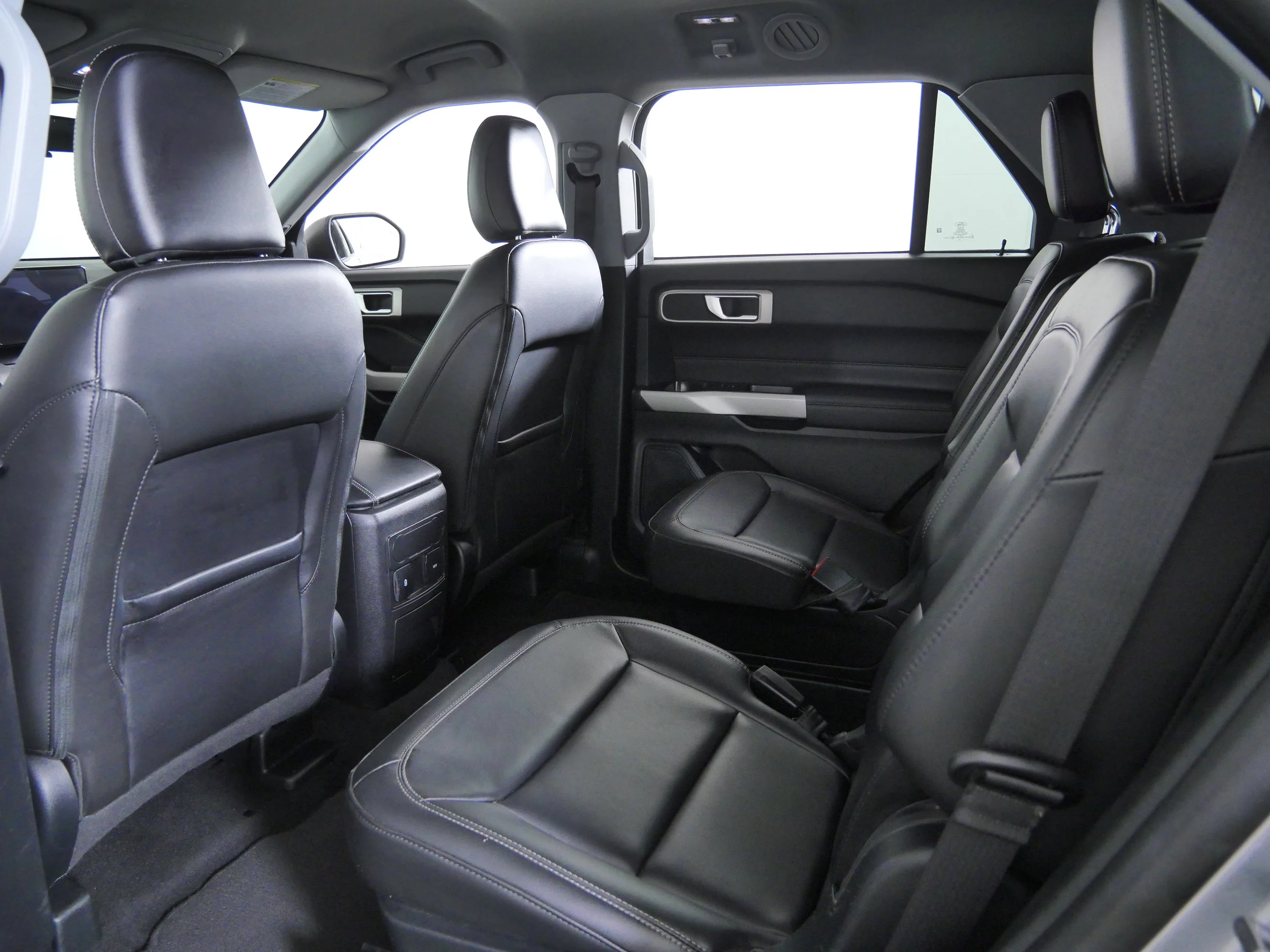Used 2024 Iconic Silver Metallic Ford XLT image 18