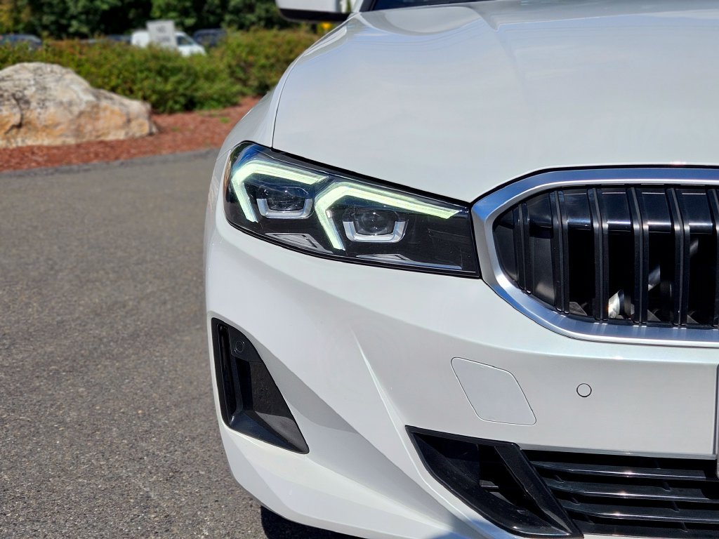 Certified Used 2023 Mineral White Metallic BMW 330i xDrive image 9