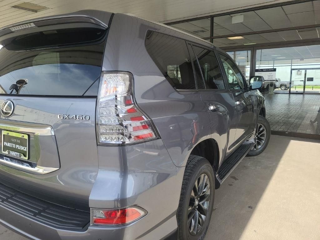 Used 2021 Gray Lexus 460 image 7