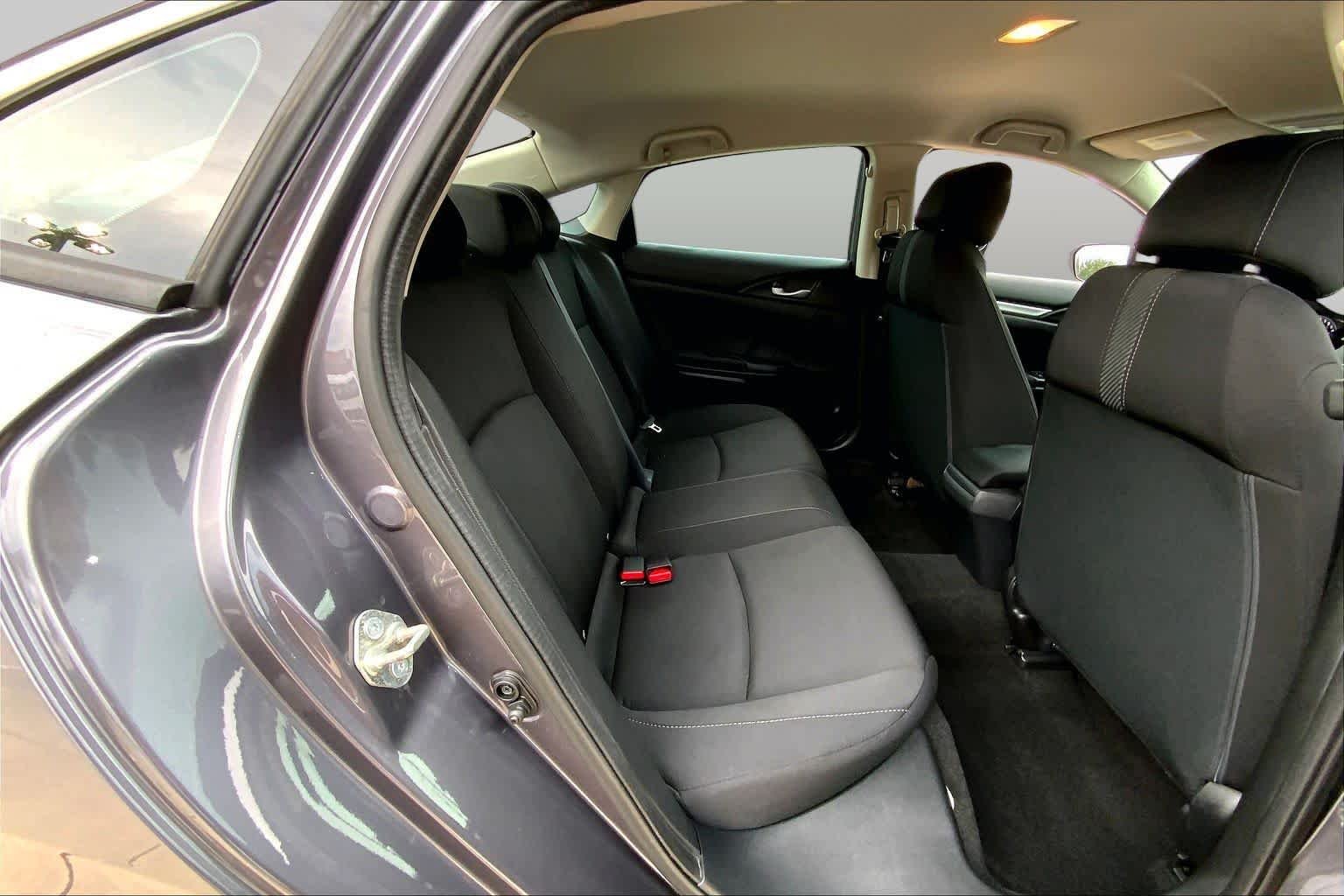Used 2016  Honda LX image 20
