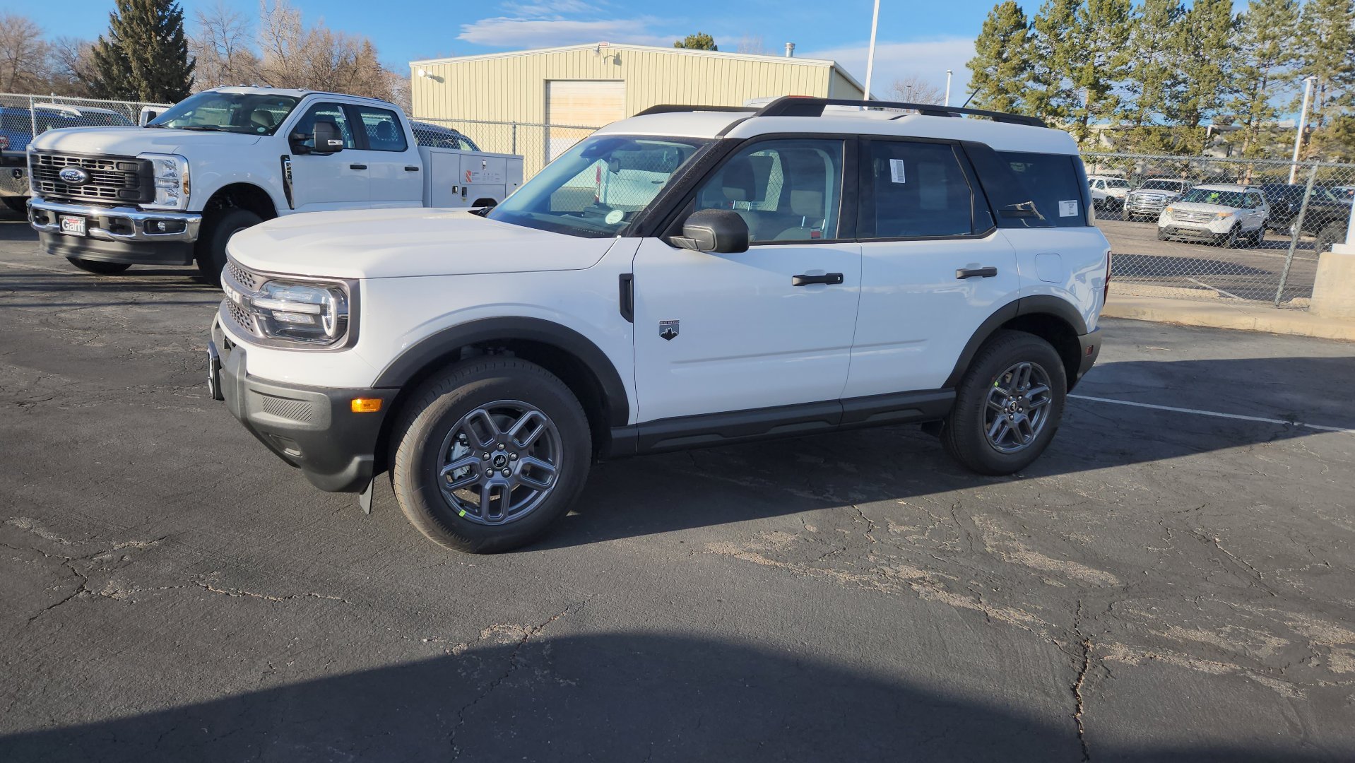 New 2025 Oxford White Ford Big Bend image 3