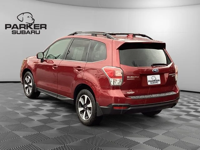 Used 2017 Venetian Red Pearl Subaru Limited image 3