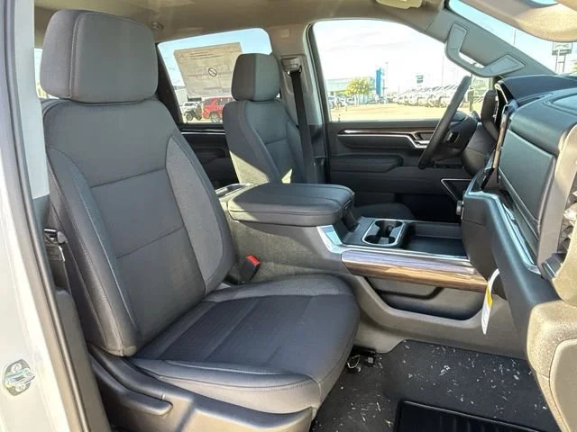 2026 Chevrolet Silverado 3500 HD LT - Photo 25