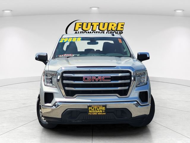 Used 2019 Silver GMC SLE image 2