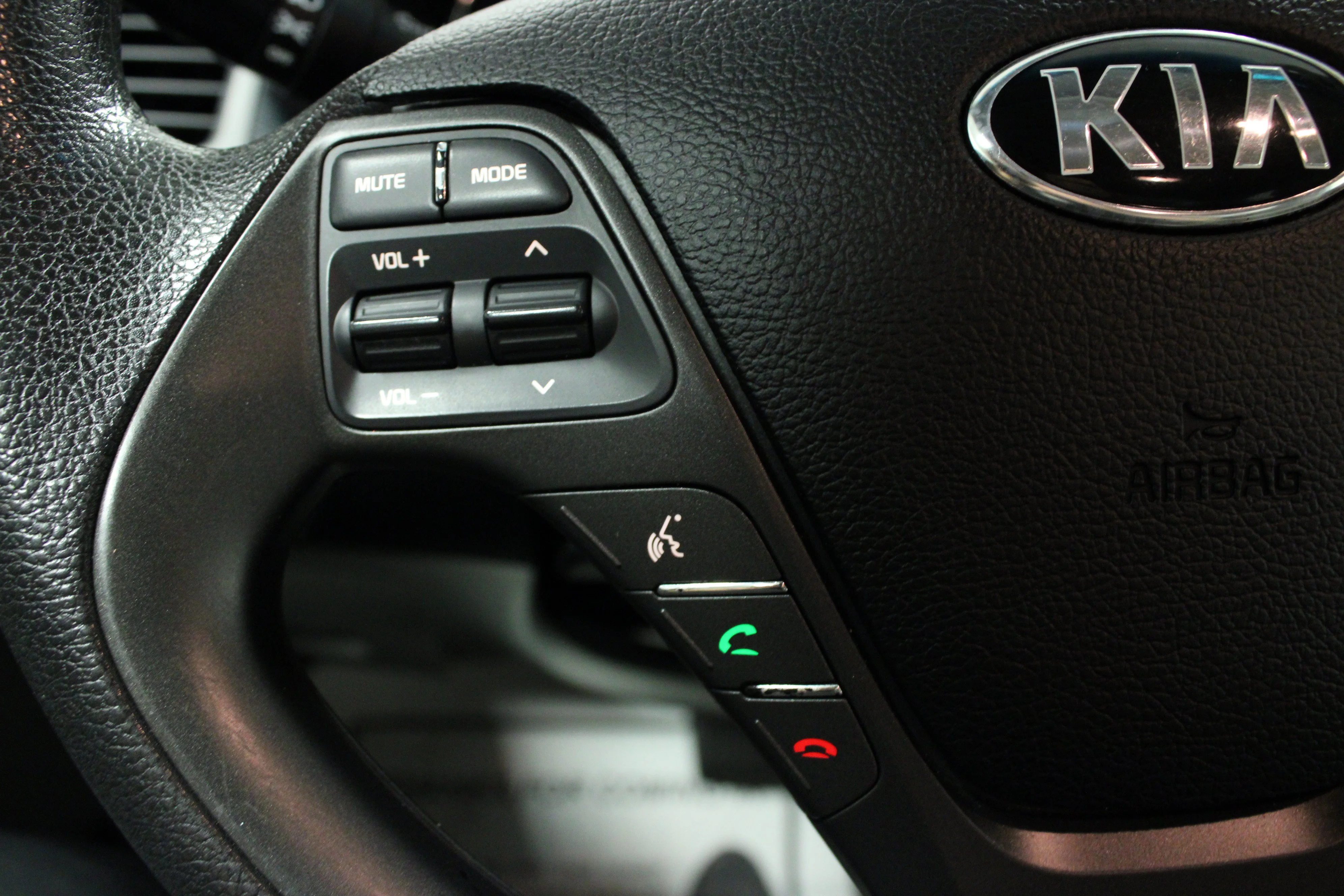 Used 2014 Bright Silver Kia LX image 19