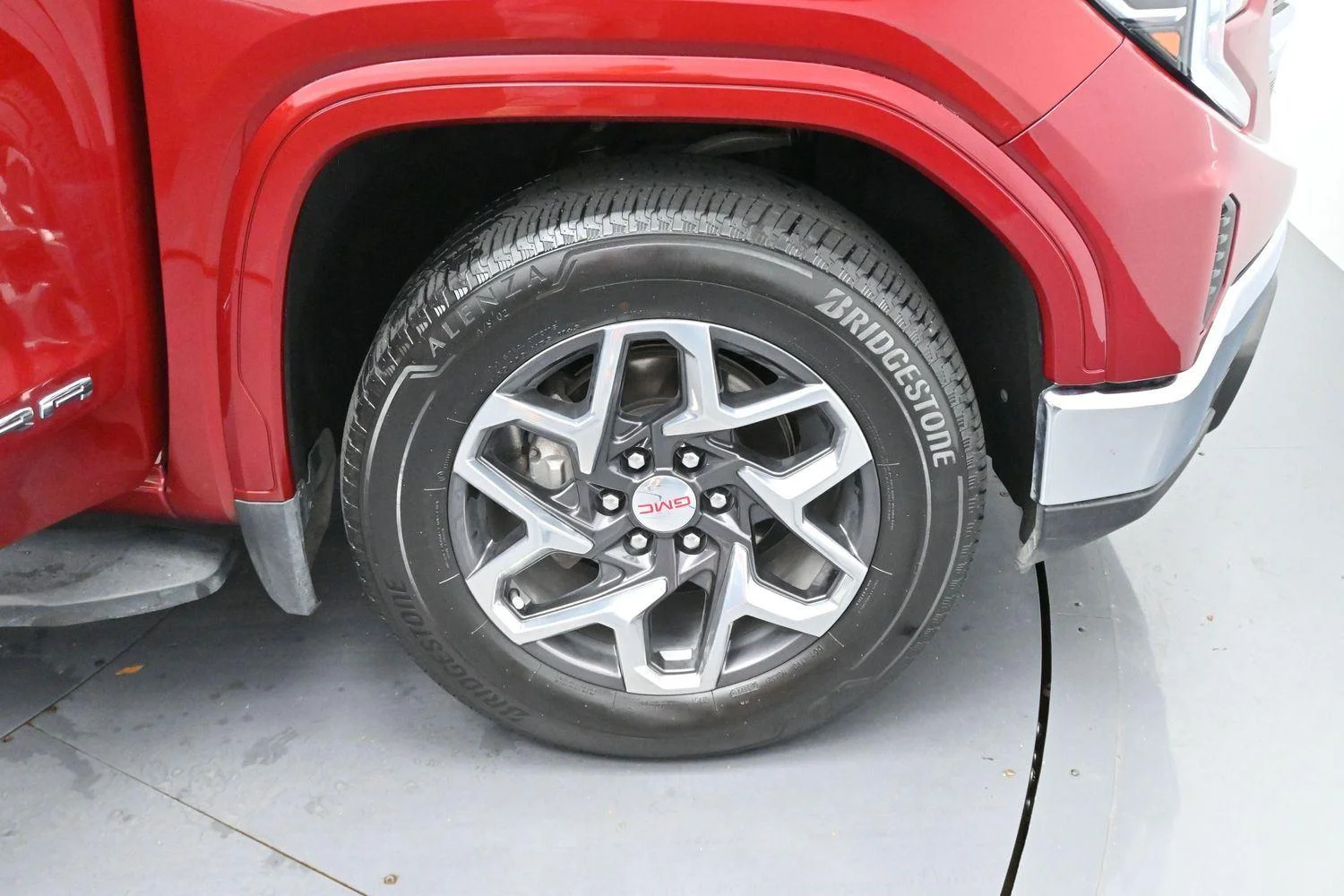 Used 2023 Volcanic Red Tintcoat GMC SLT image 35