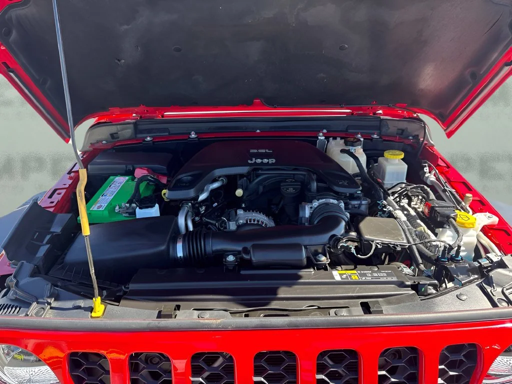 Used 2020 Red Jeep Sport image 29