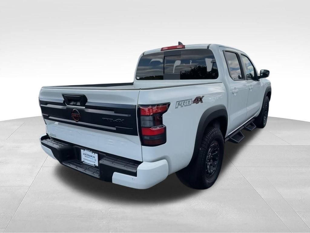 Used 2025 White Nissan PRO-4X image 9