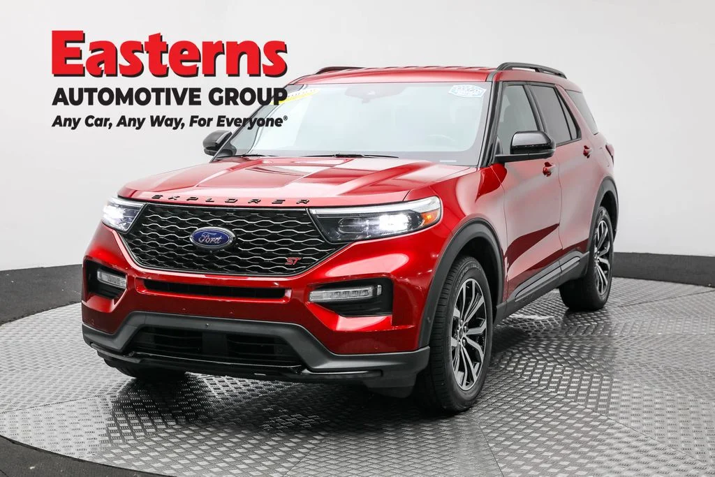 Used 2020 Red Ford ST image 1