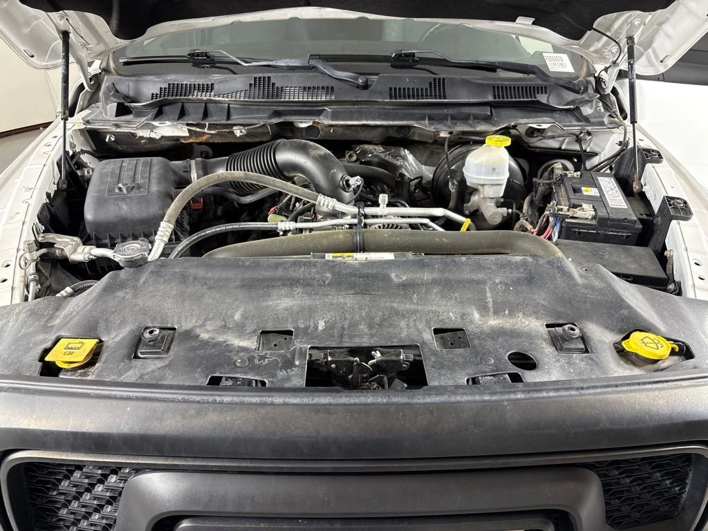Used 2021 White Ram Warlock image 43